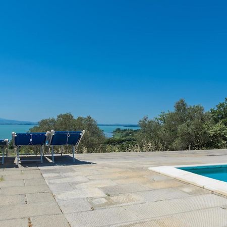 Poloturisticoumbria Rustico Con Piscina Vista Lago Passignano sul Trasimeno Eksteriør bilde